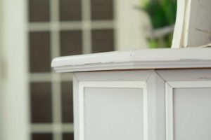 Particolare mobile da ingresso shabby